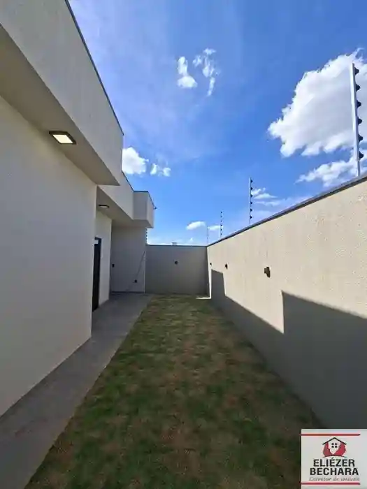 Casa com 3 quartos à venda, 109m² — foto 5 de 17
