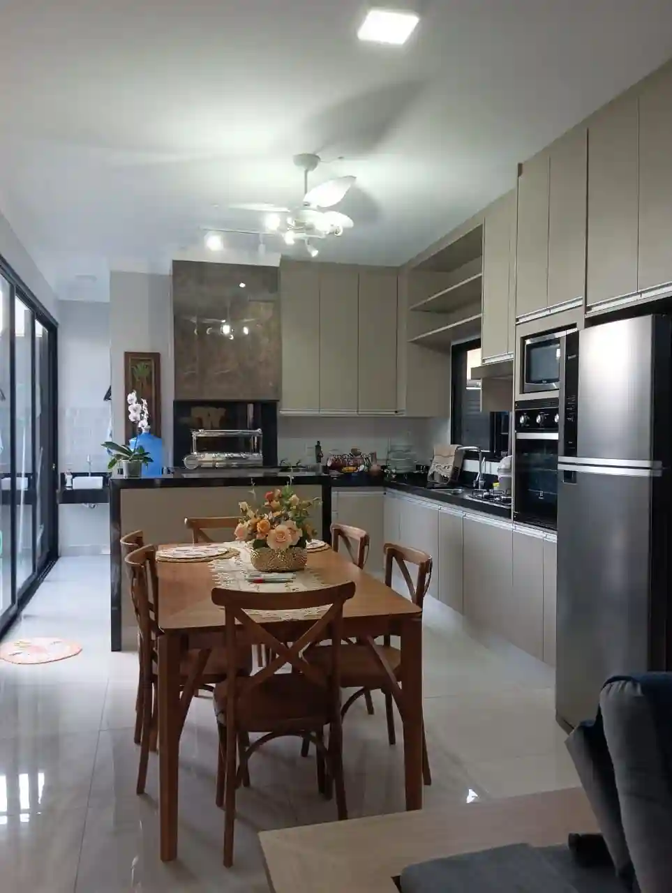 Casa de Condomínio com 3 quartos à venda, 150m² — foto 3 de 20