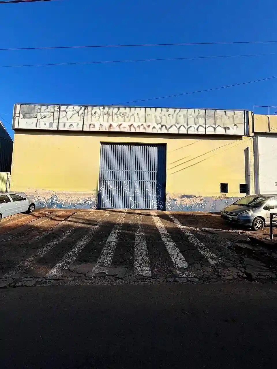 Galpão / Depósito / Armazém  para aluguel, 720m² — foto 10 de 10