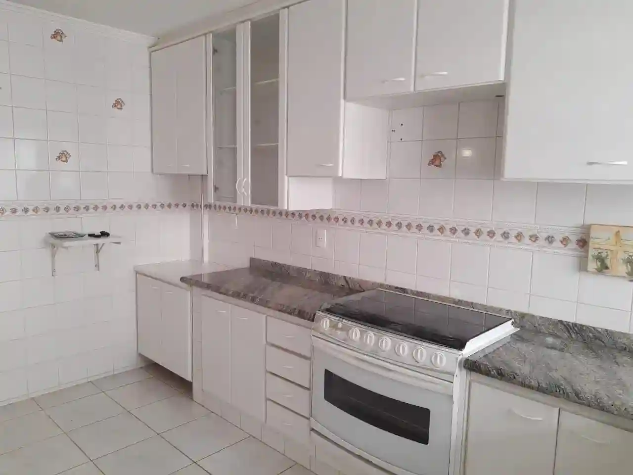 Apartamento com 3 quartos à venda, 84m² — foto 3 de 10