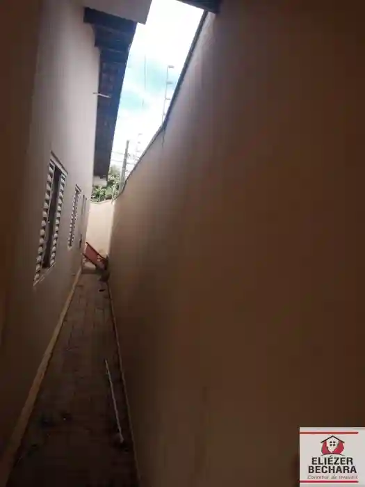 Casa à venda — foto 15 de 29