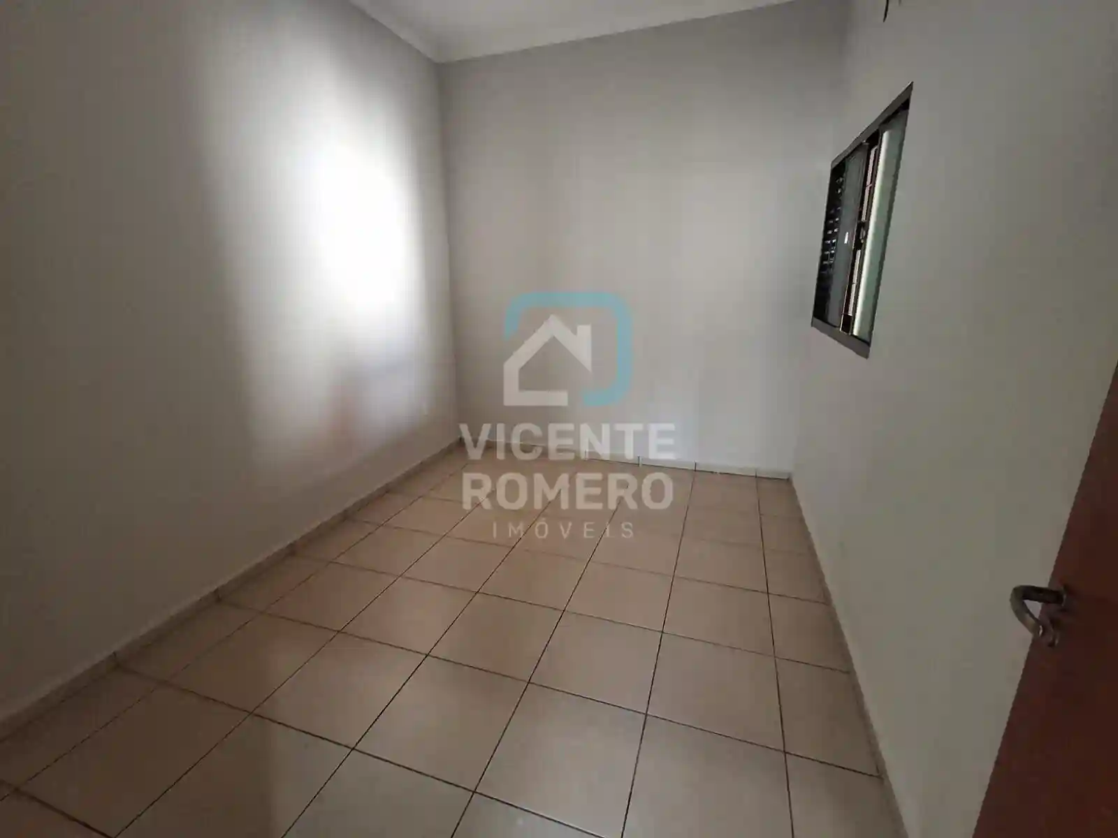 Casa com 3 quartos à venda, 200m² — foto 13 de 18