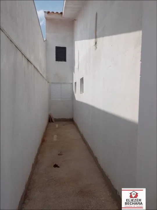 Casa à venda — foto 6 de 7