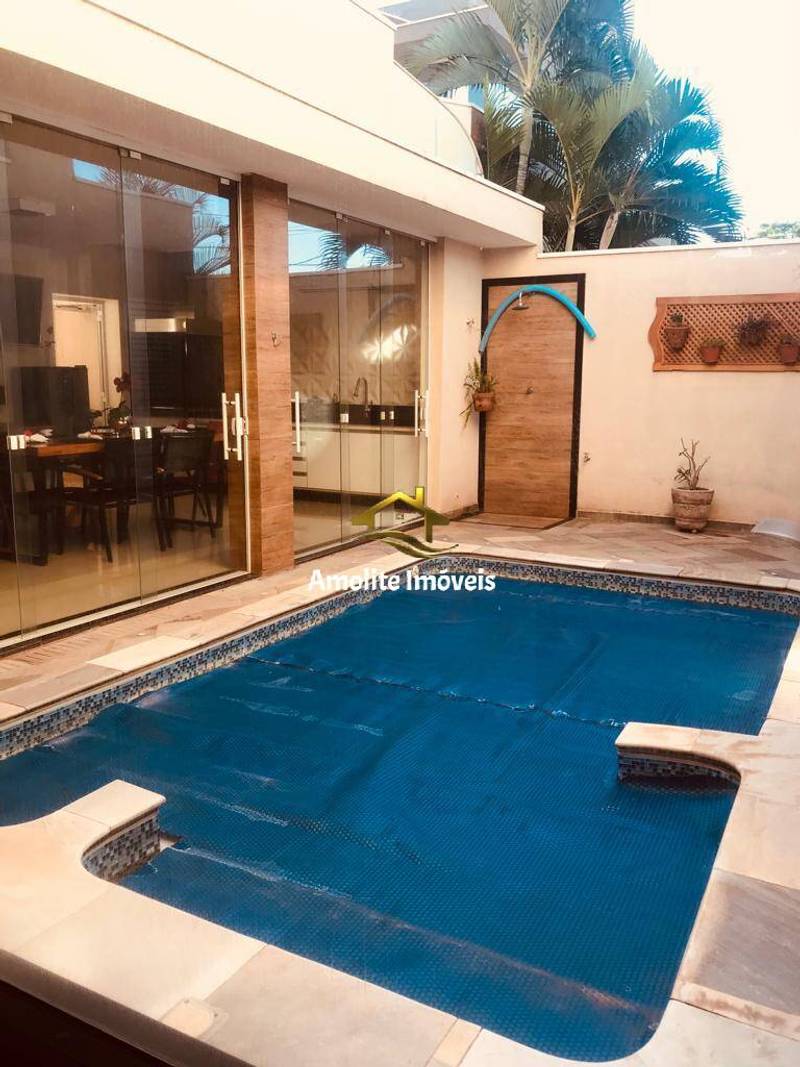 Casa de Condomínio com 3 quartos à venda, 225m² — foto 22 de 24