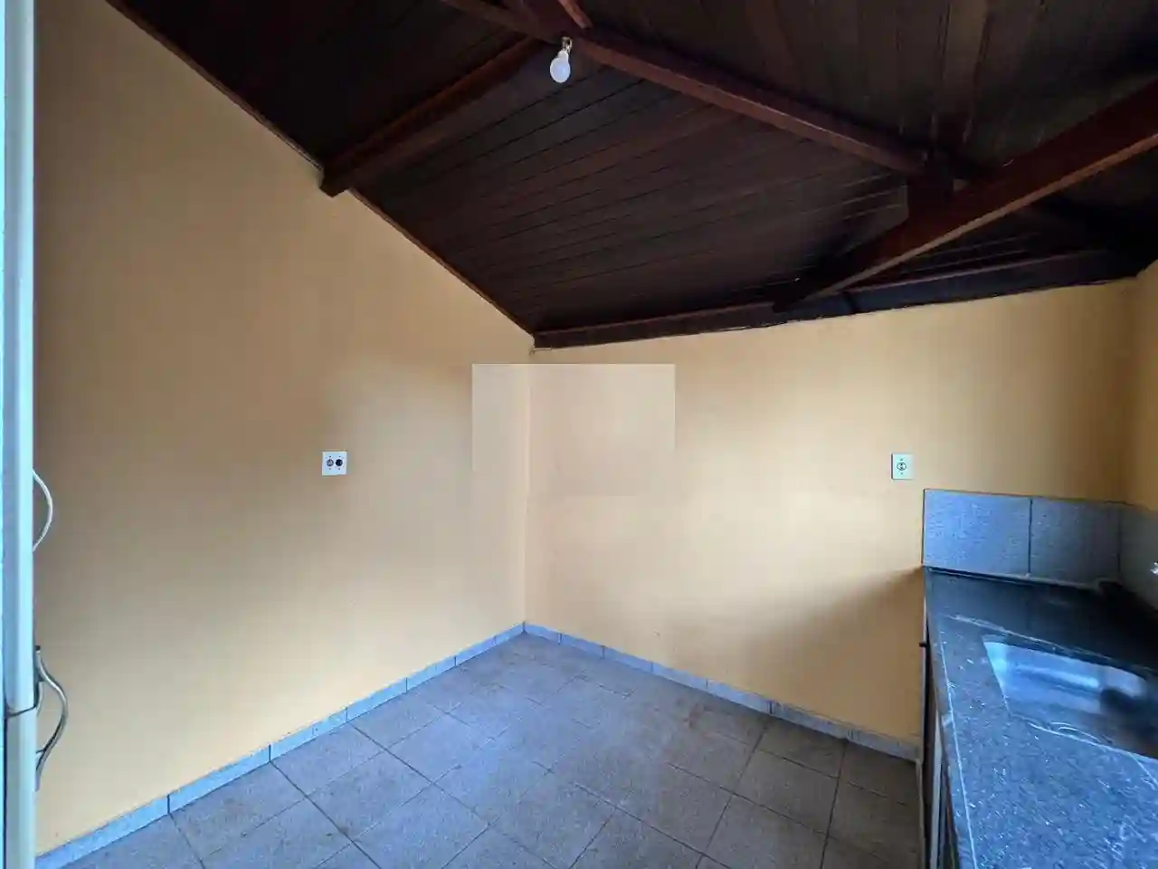 Casa com 3 quartos à venda, 100m² — foto 9 de 12