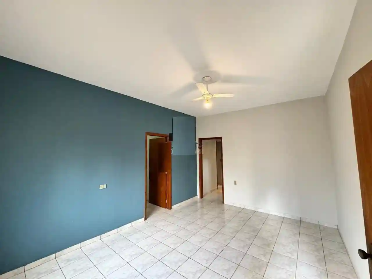 Casa com 3 quartos à venda, 100m² — foto 3 de 12