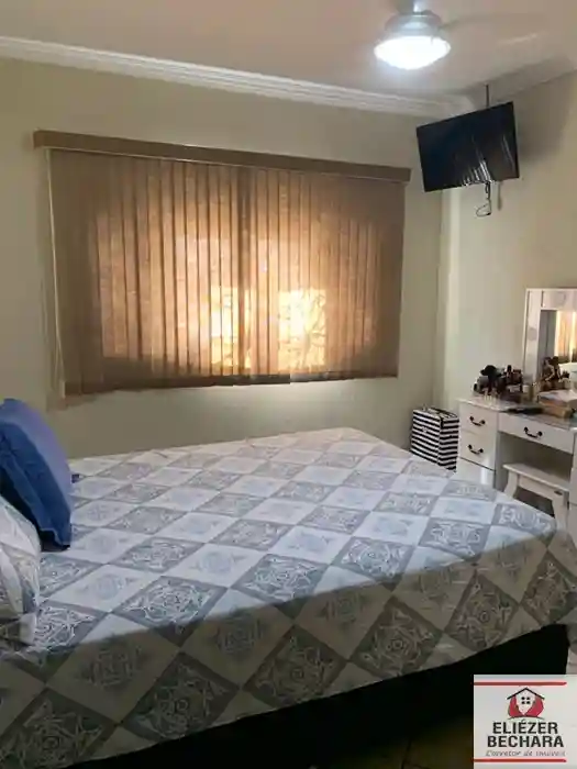 Casa com 3 quartos à venda, 190m² — foto 5 de 32