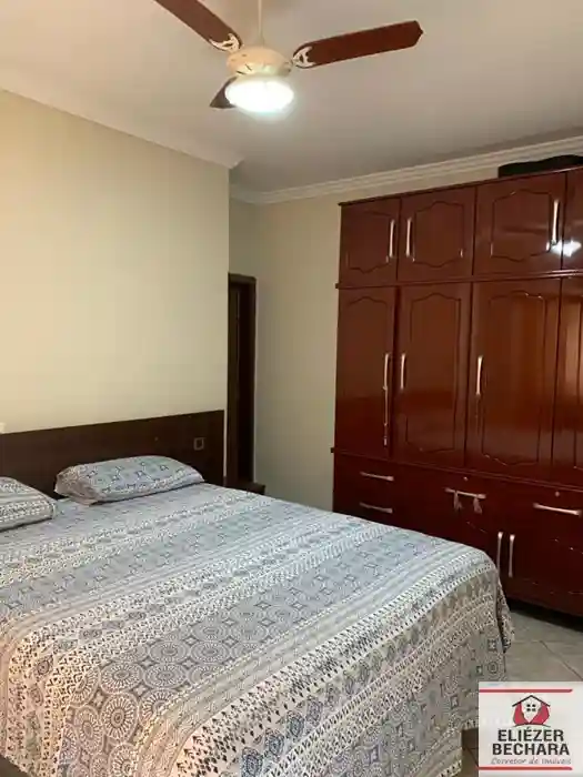 Casa com 3 quartos à venda, 190m² — foto 14 de 32