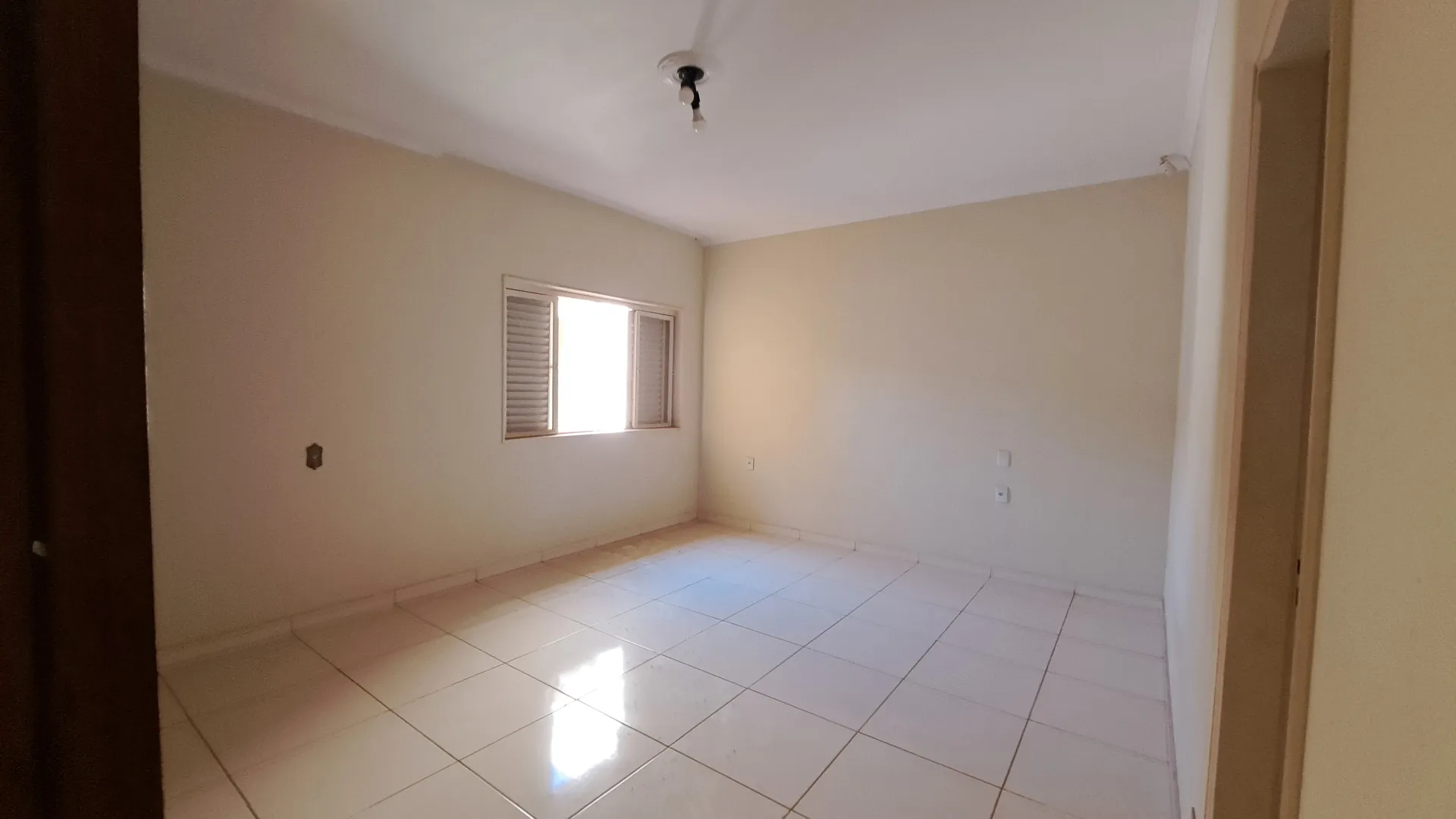 Casa com 3 quartos à venda, 420m² — foto 12 de 48