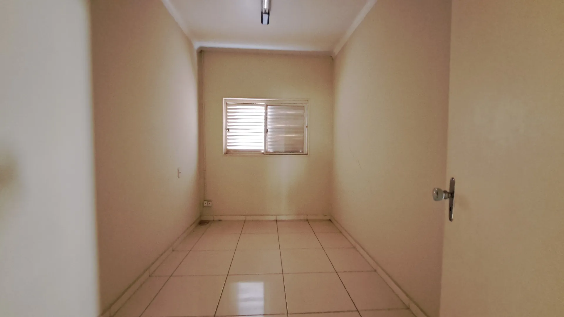 Casa com 3 quartos à venda, 420m² — foto 17 de 48