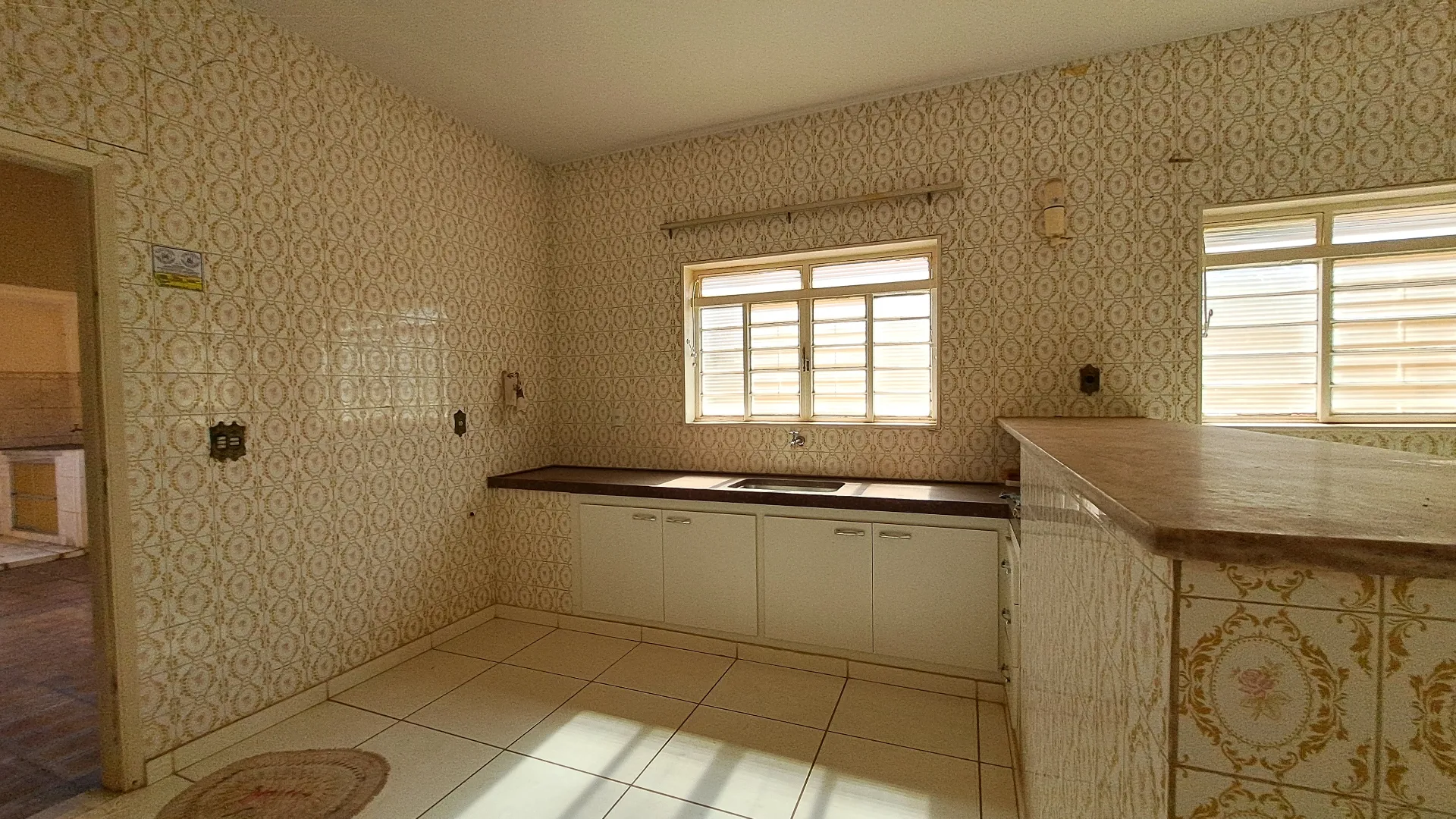 Casa com 3 quartos à venda, 420m² — foto 28 de 48