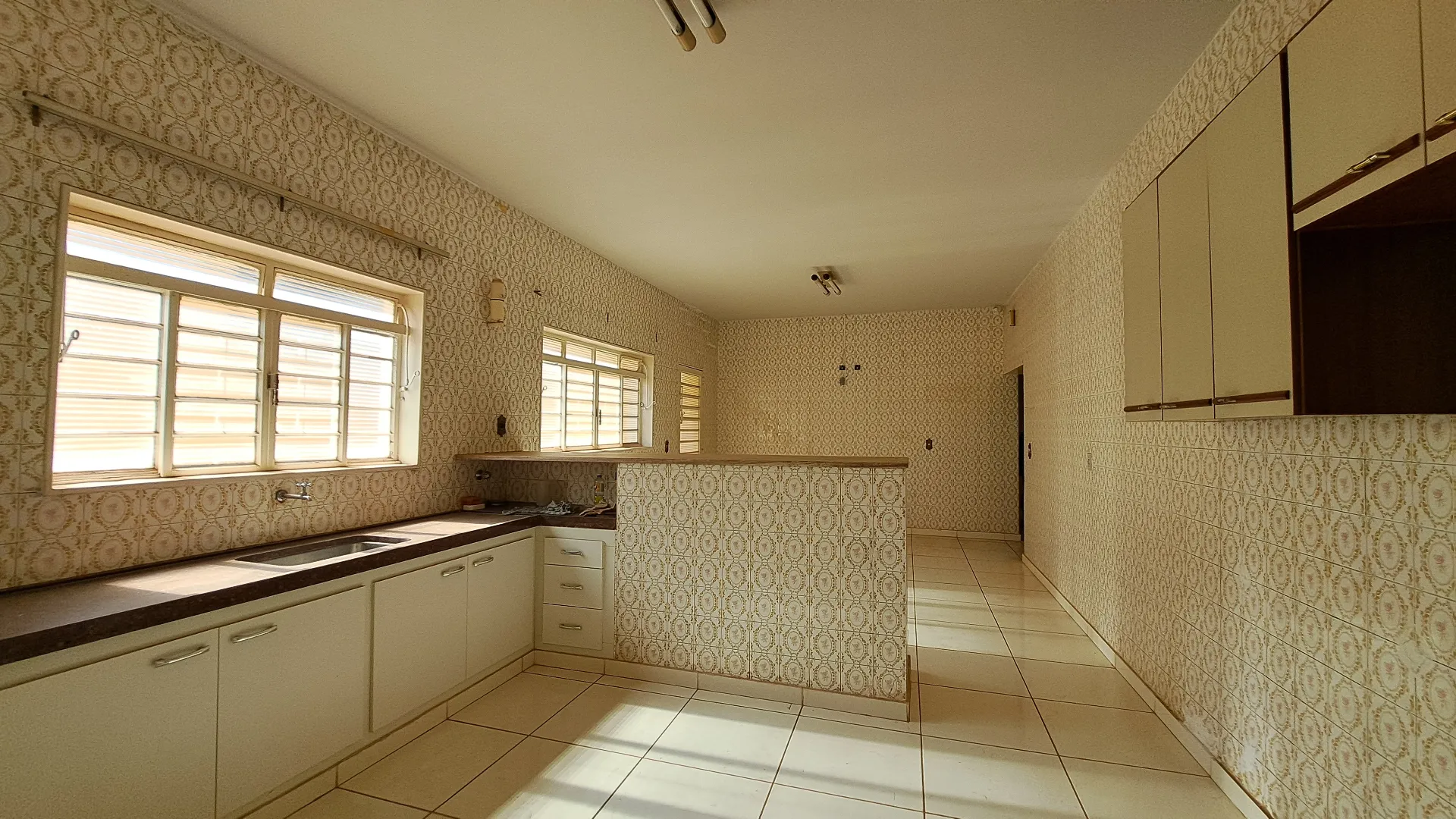 Casa com 3 quartos à venda, 420m² — foto 29 de 48