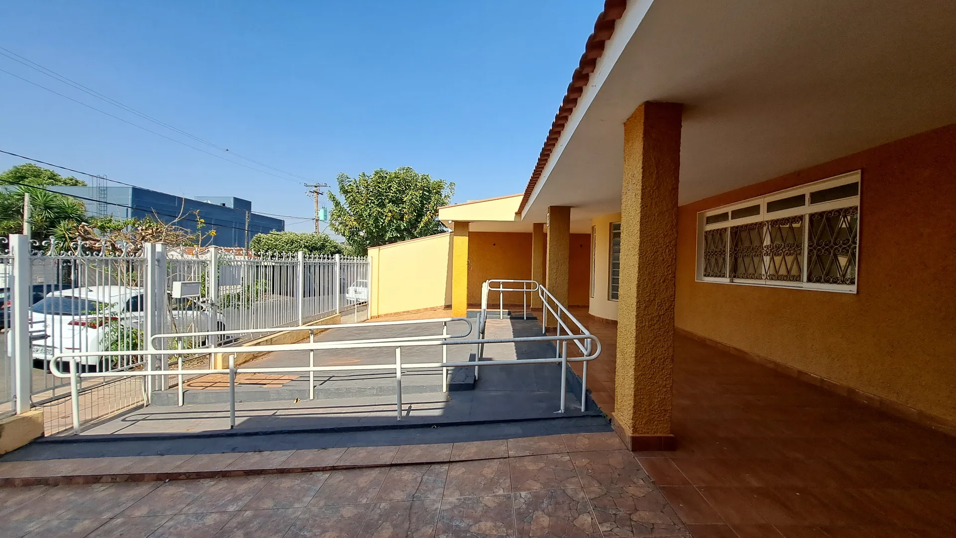 Casa com 3 quartos à venda, 420m² — foto 45 de 48