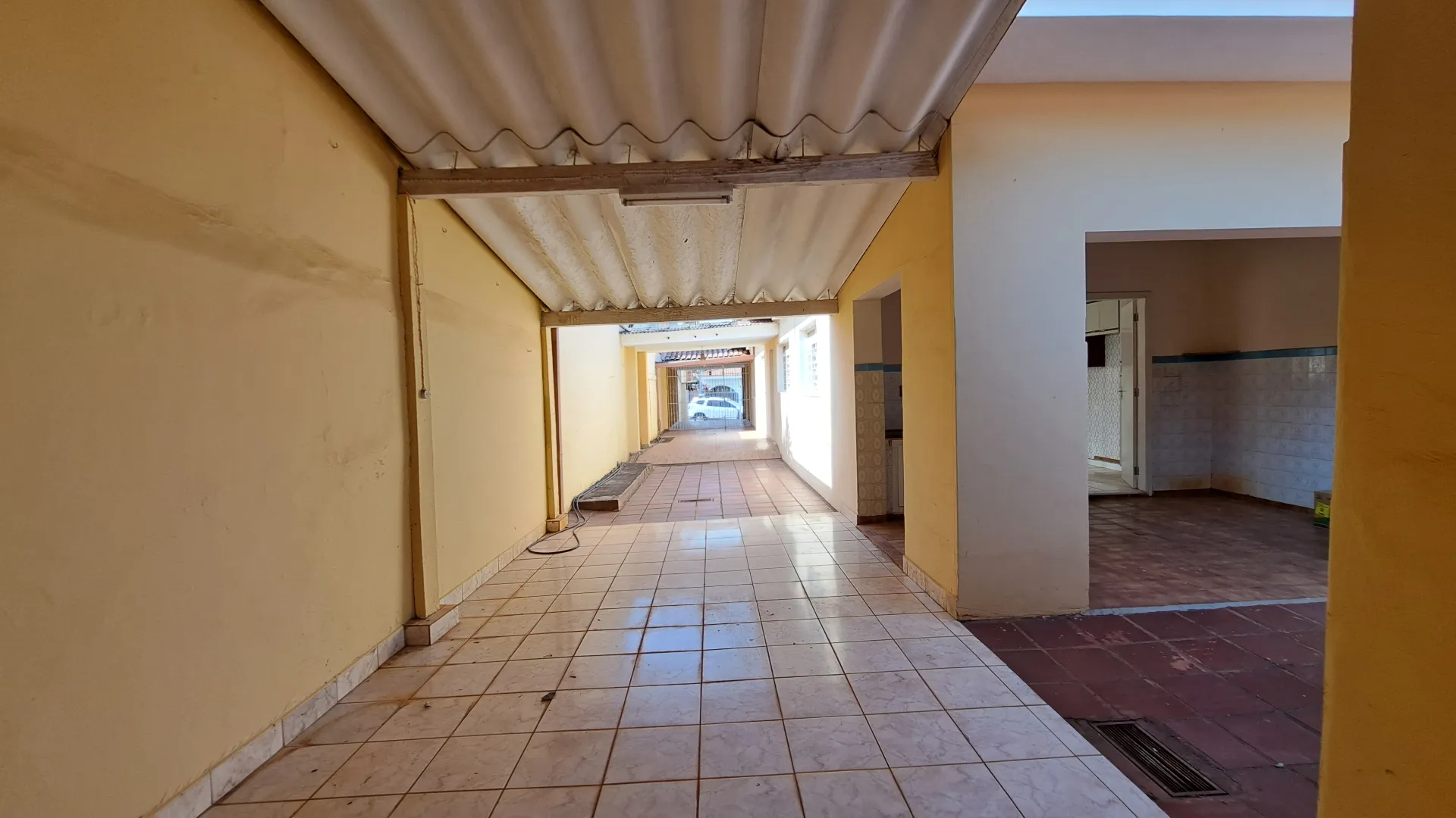Casa com 3 quartos à venda, 420m² — foto 36 de 48