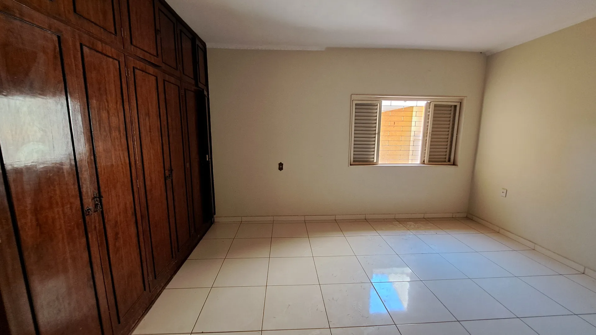 Casa com 3 quartos à venda, 420m² — foto 15 de 48