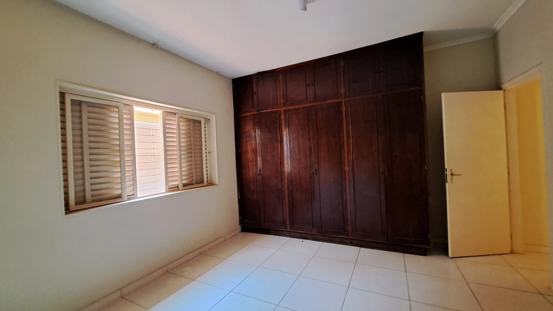 Casa com 3 quartos à venda, 420m² — foto 24 de 48