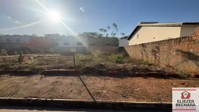 Terreno / Lote / Condomínio  à venda, 200m² — foto 1 de 1