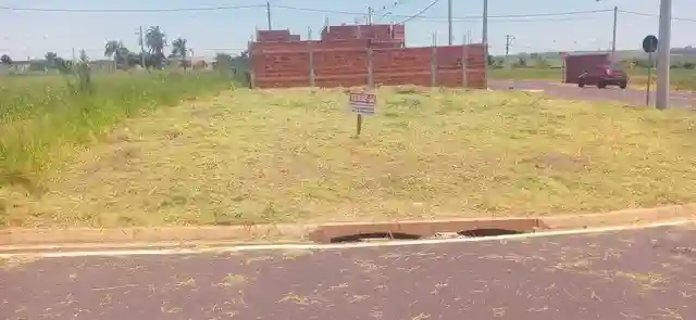 Terreno / Lote / Condomínio  à venda, 237m² — foto 1 de 4