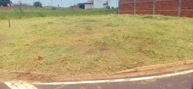 Terreno / Lote / Condomínio  à venda, 237m² — foto 3 de 4