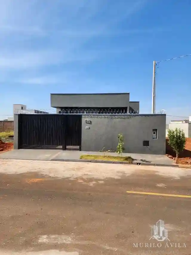 Casa com 3 quartos à venda, 80m² — foto 1 de 9