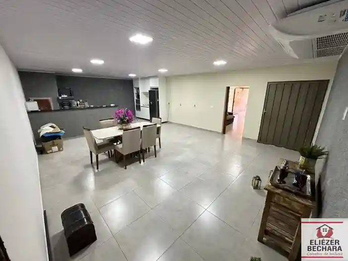 Casa com 2 quartos à venda, 160m² — foto 1 de 24