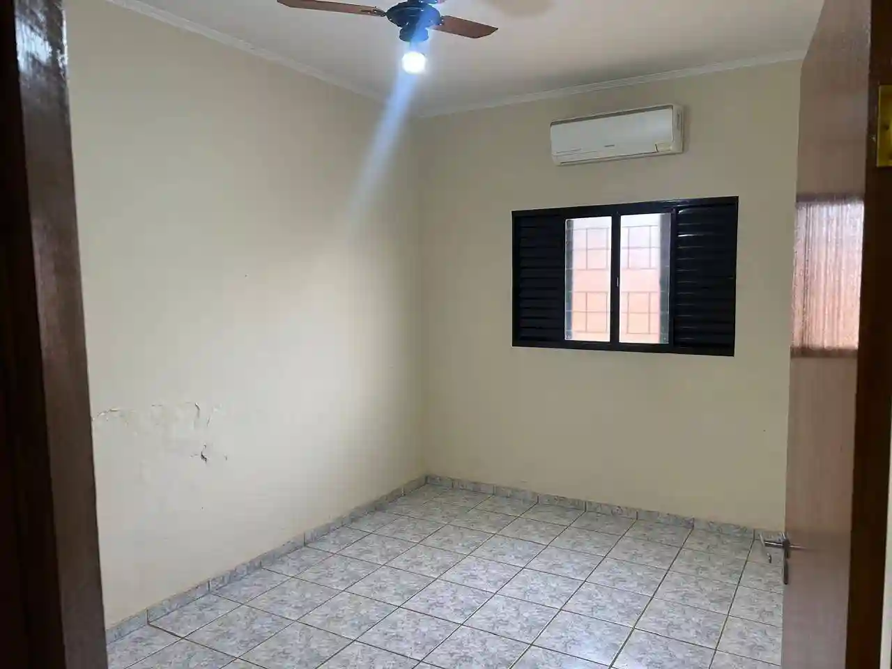 Casa com 4 quartos à venda, 360m² — foto 15 de 24