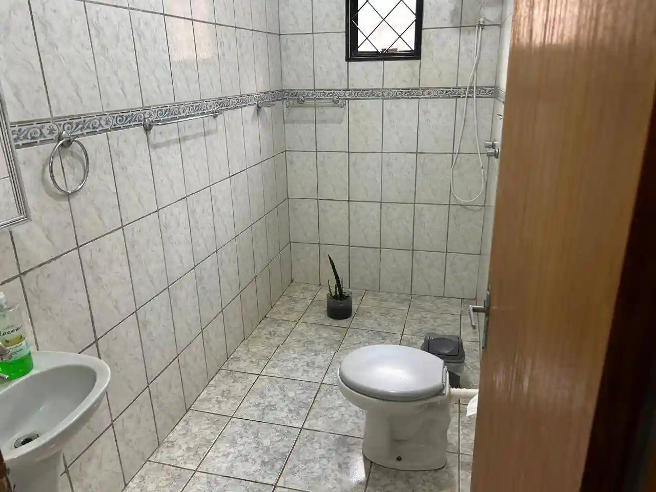Casa com 4 quartos à venda, 360m² — foto 10 de 24