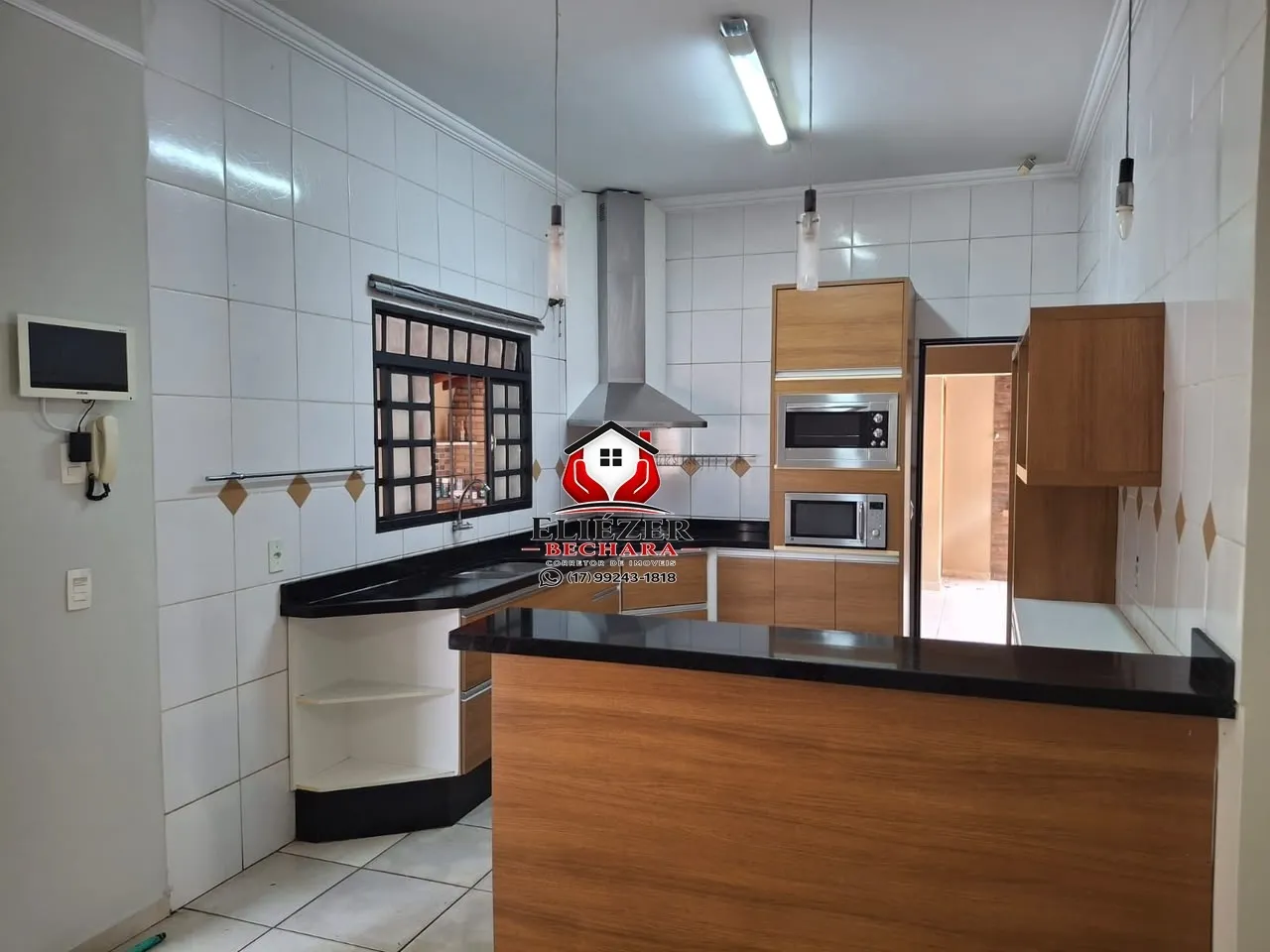 Casa com 3 quartos à venda, 180m² — foto 17 de 19