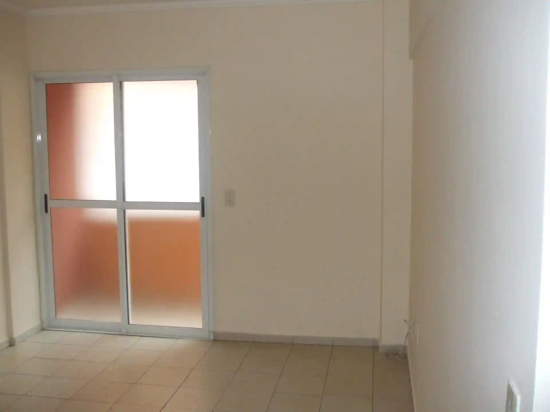 Apartamento com 1 quarto à venda, 75m² — foto 4 de 36