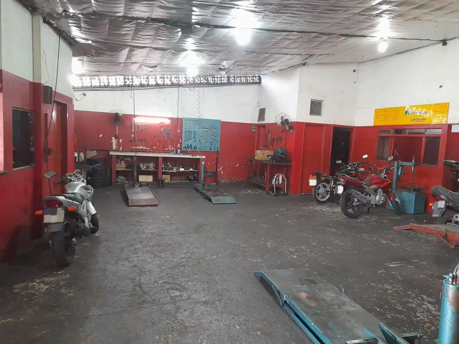 Imóvel Comercial  à venda, 300m² — foto 4 de 6