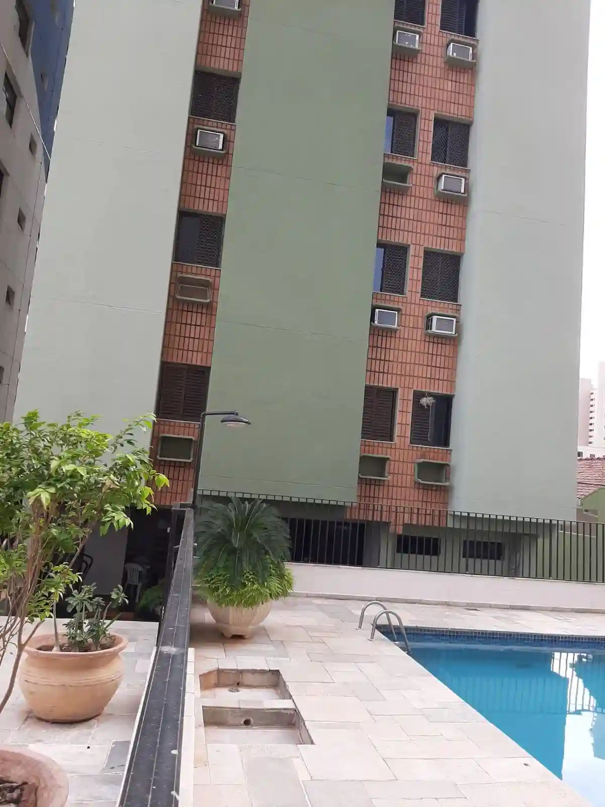 Apartamento com 3 quartos à venda, 118m² — foto 1 de 22