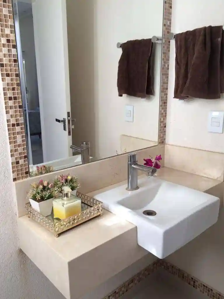 Casa de Condomínio com 3 quartos à venda, 250m² — foto 18 de 47