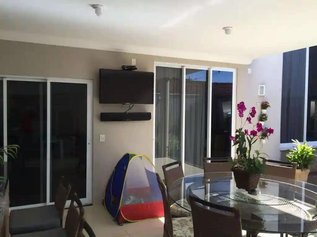 Casa de Condomínio com 3 quartos à venda, 250m² — foto 13 de 47