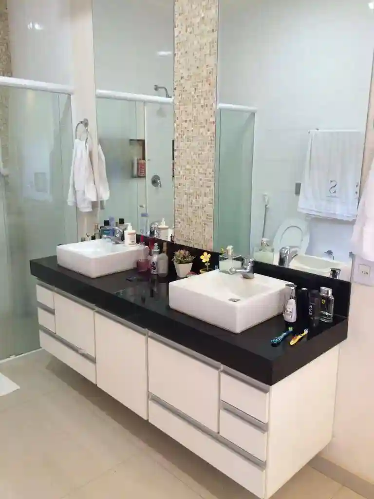 Casa de Condomínio com 3 quartos à venda, 250m² — foto 31 de 47
