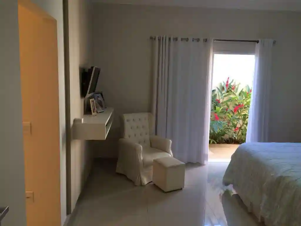 Casa de Condomínio com 3 quartos à venda, 250m² — foto 38 de 47