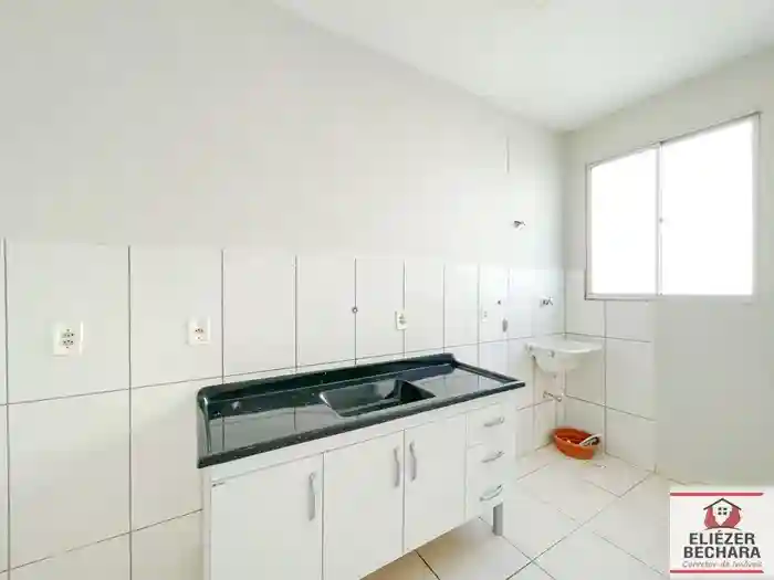 Apartamento com 2 quartos à venda, 70m² — foto 3 de 9