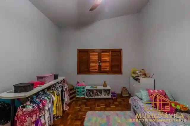 Casa com 3 quartos à venda, 460m² — foto 15 de 18