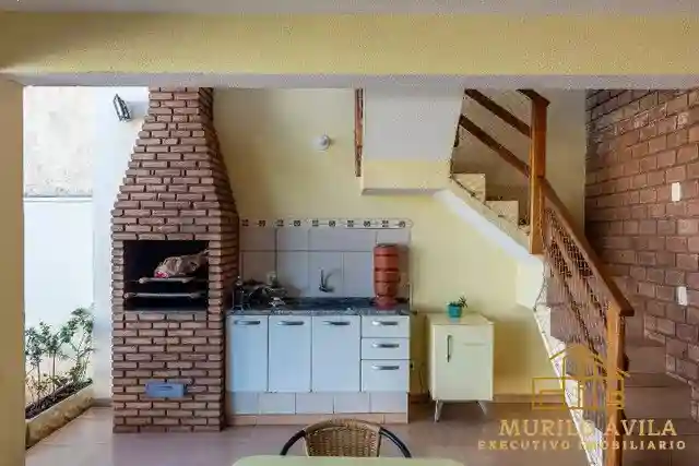 Casa com 3 quartos à venda, 460m² — foto 13 de 18