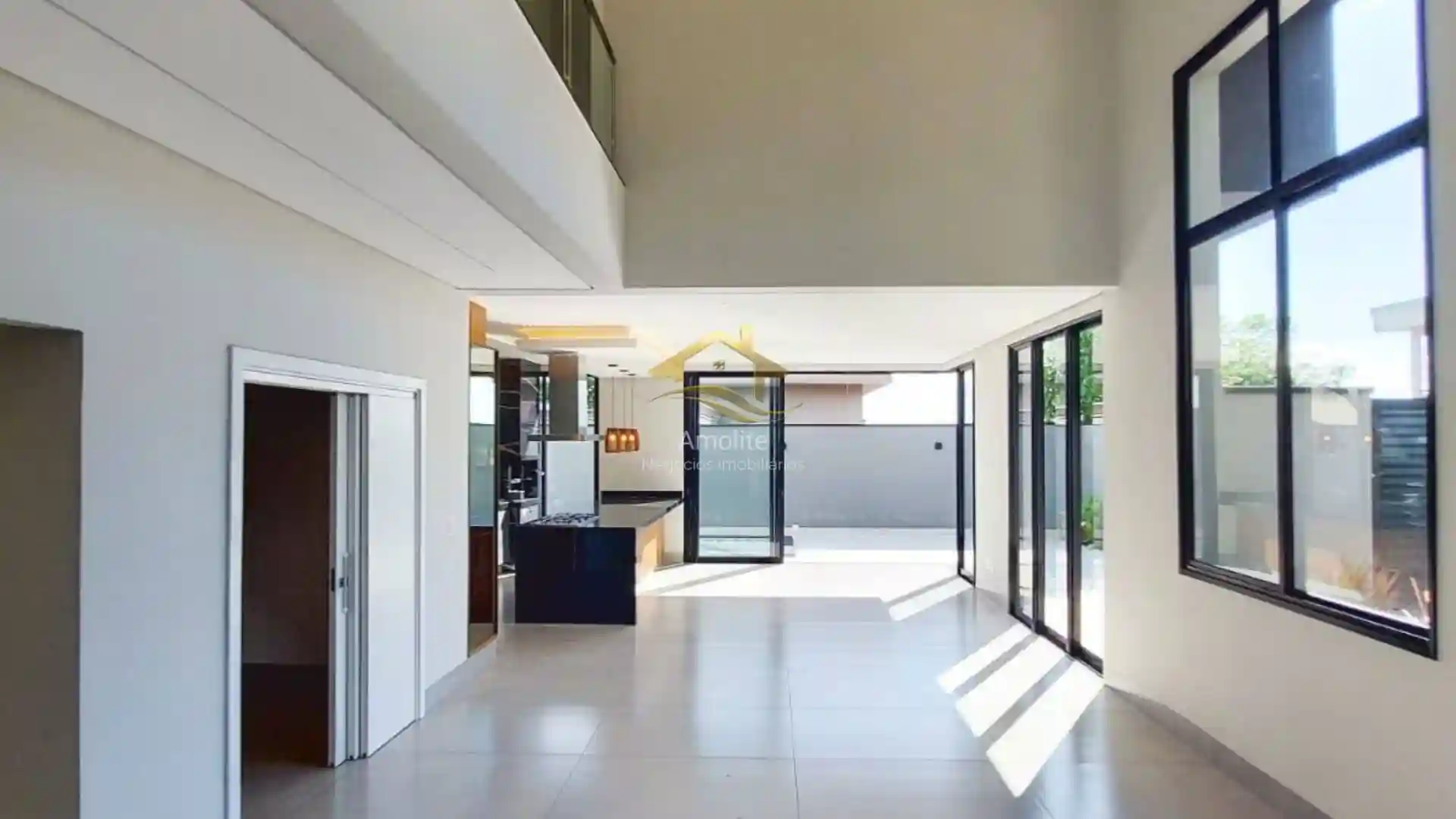 Casa de Condomínio com 3 quartos à venda, 260m² — foto 8 de 34
