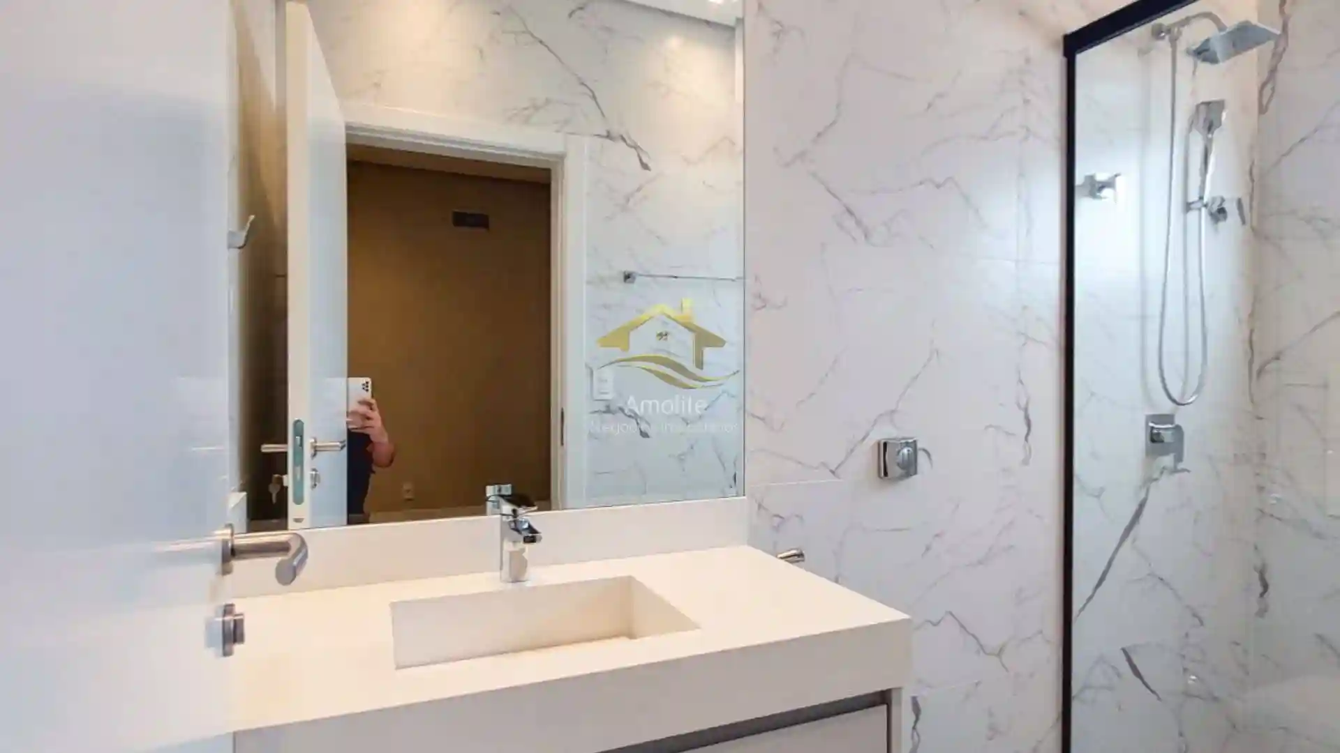 Casa de Condomínio com 3 quartos à venda, 260m² — foto 16 de 34