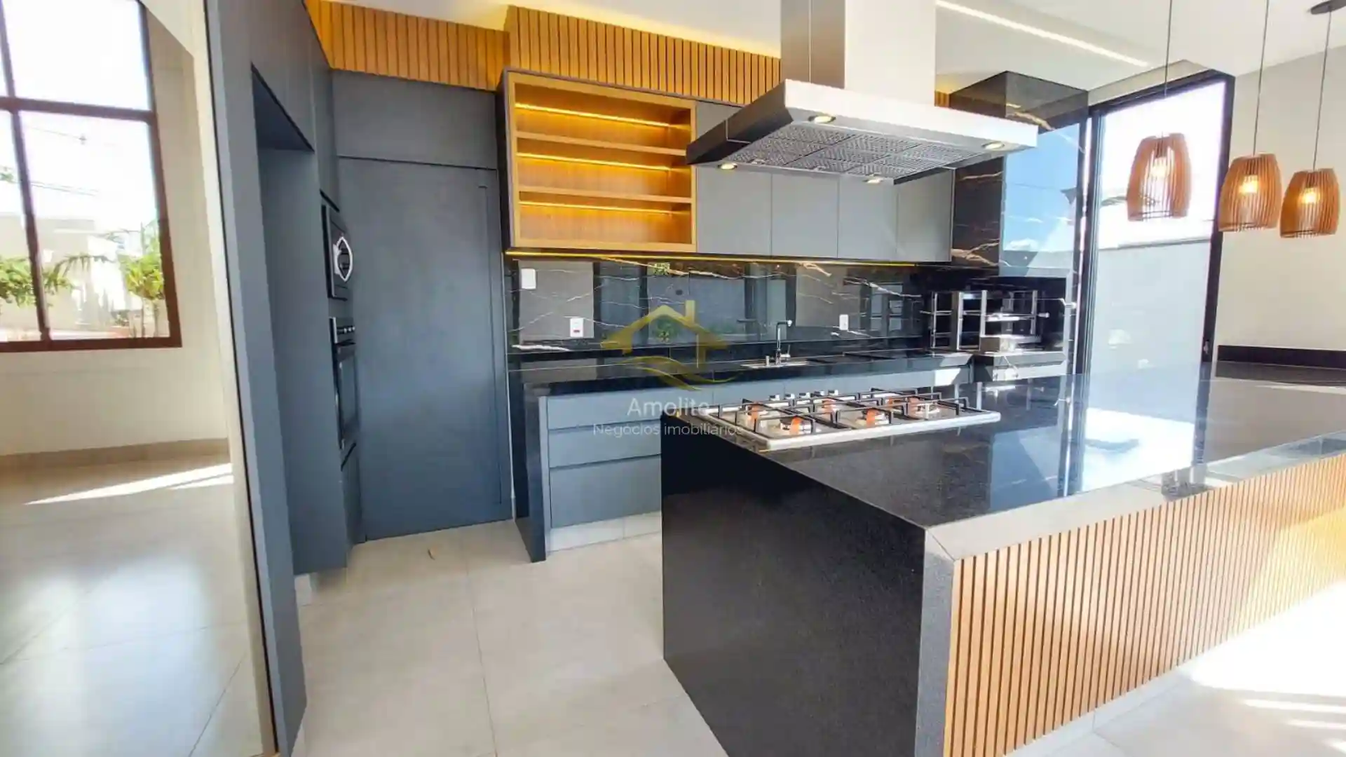 Casa de Condomínio com 3 quartos à venda, 260m² — foto 28 de 34