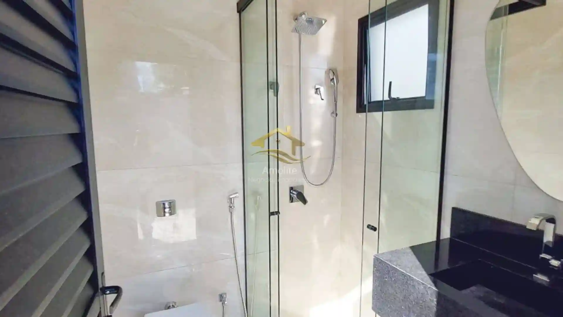Casa de Condomínio com 3 quartos à venda, 260m² — foto 22 de 34