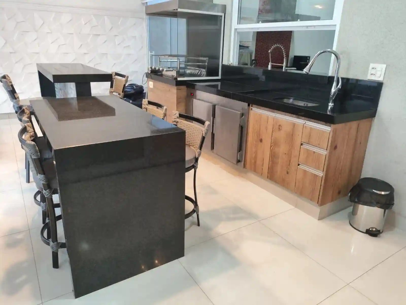 Casa de Condomínio com 4 quartos à venda, 536m² — foto 23 de 27