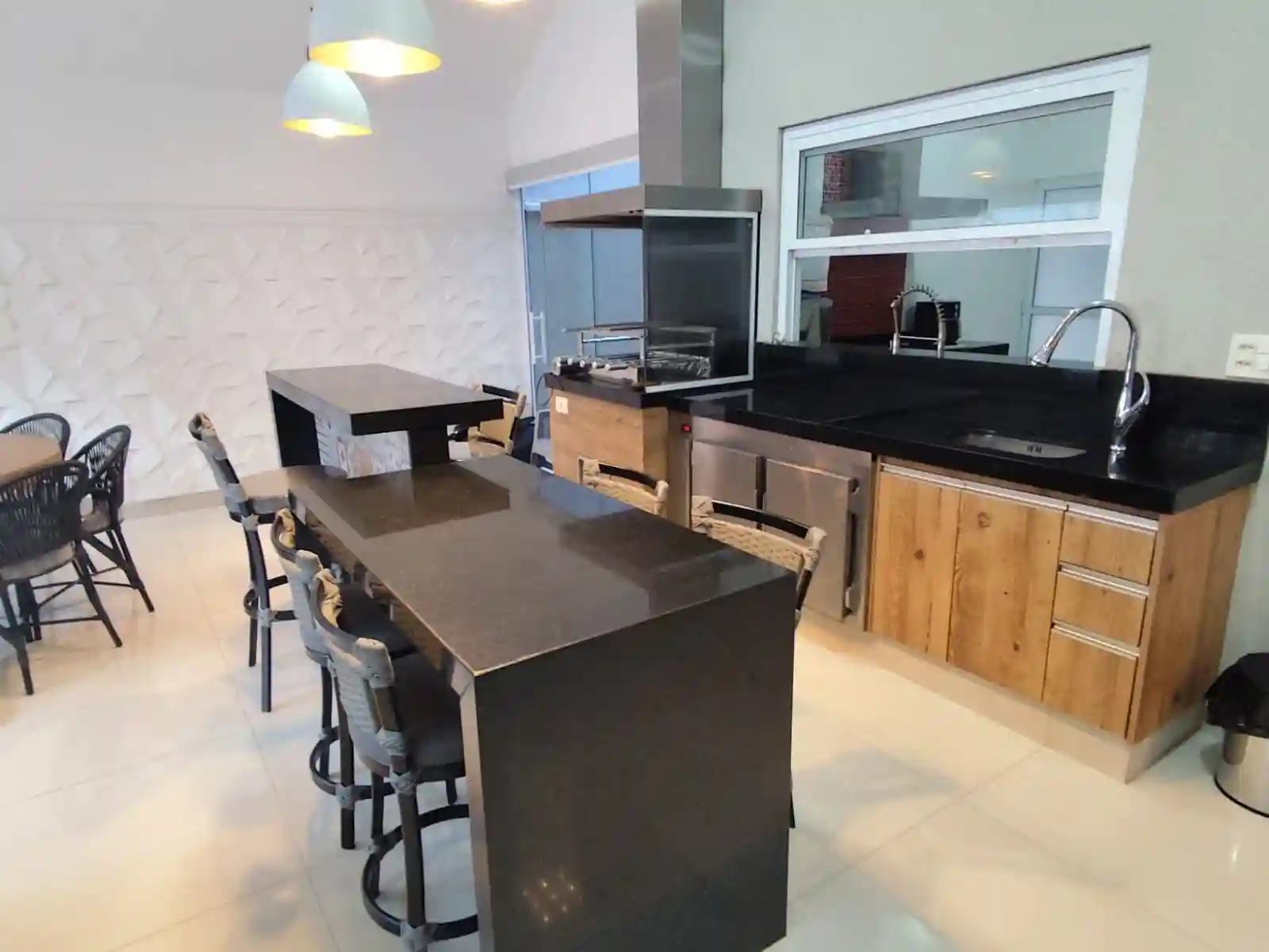 Casa de Condomínio com 4 quartos à venda, 536m² — foto 25 de 27