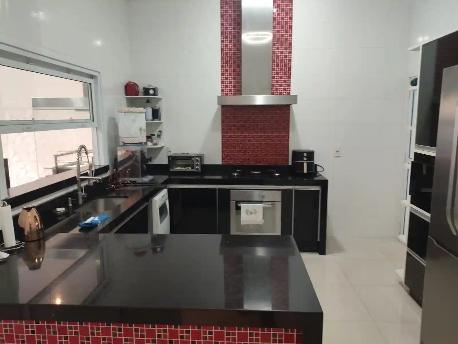 Casa de Condomínio com 4 quartos à venda, 536m² — foto 22 de 27