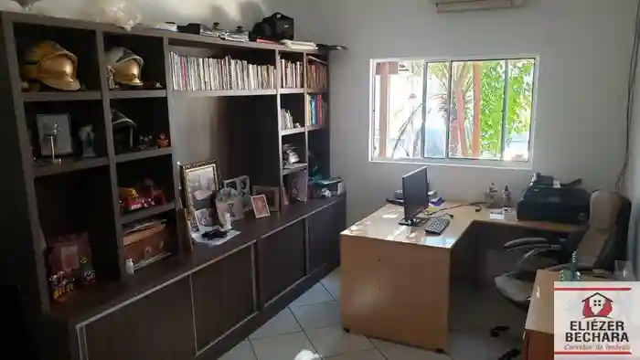Casa com 3 quartos à venda, 220m² — foto 9 de 15