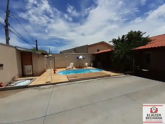 Casa com 3 quartos à venda, 220m² — foto 14 de 15