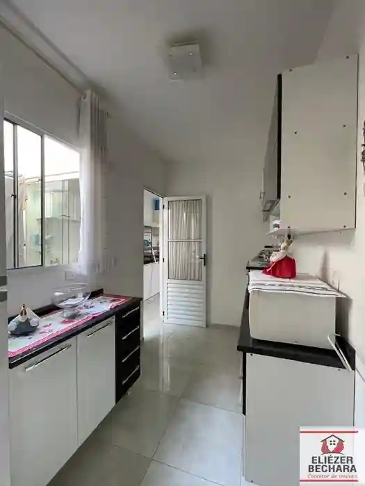 Casa de Condomínio com 3 quartos à venda, 100m² — foto 8 de 27