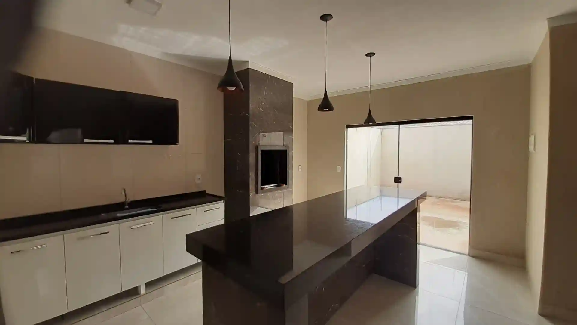 Casa com 3 quartos à venda, 200m² — foto 7 de 15