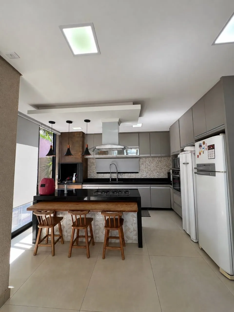 Casa de Condomínio com 4 quartos à venda, 300m² — foto 21 de 22